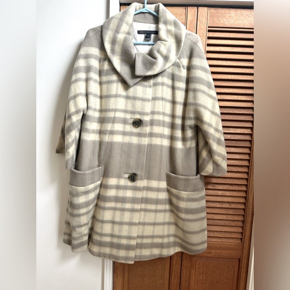 Marc Jacobs Beige/Grey Size Small Oversized Coat - Picture 1 of 13